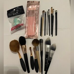 Brand new, Assorted Makeup Brushes Face, Foundation Blender, Eyeshadow, Eyeliner